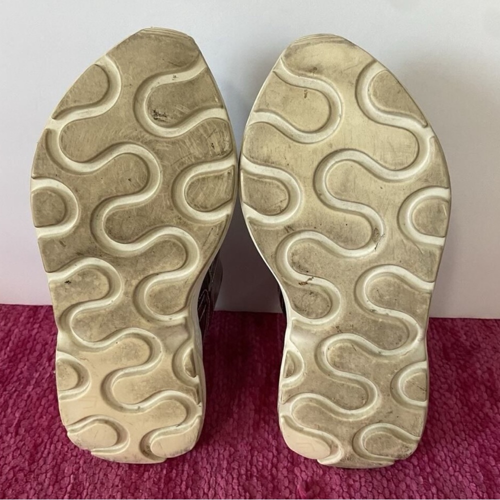 Stella McCartney Silver Athletic Shoes - Picture 7 of 9
